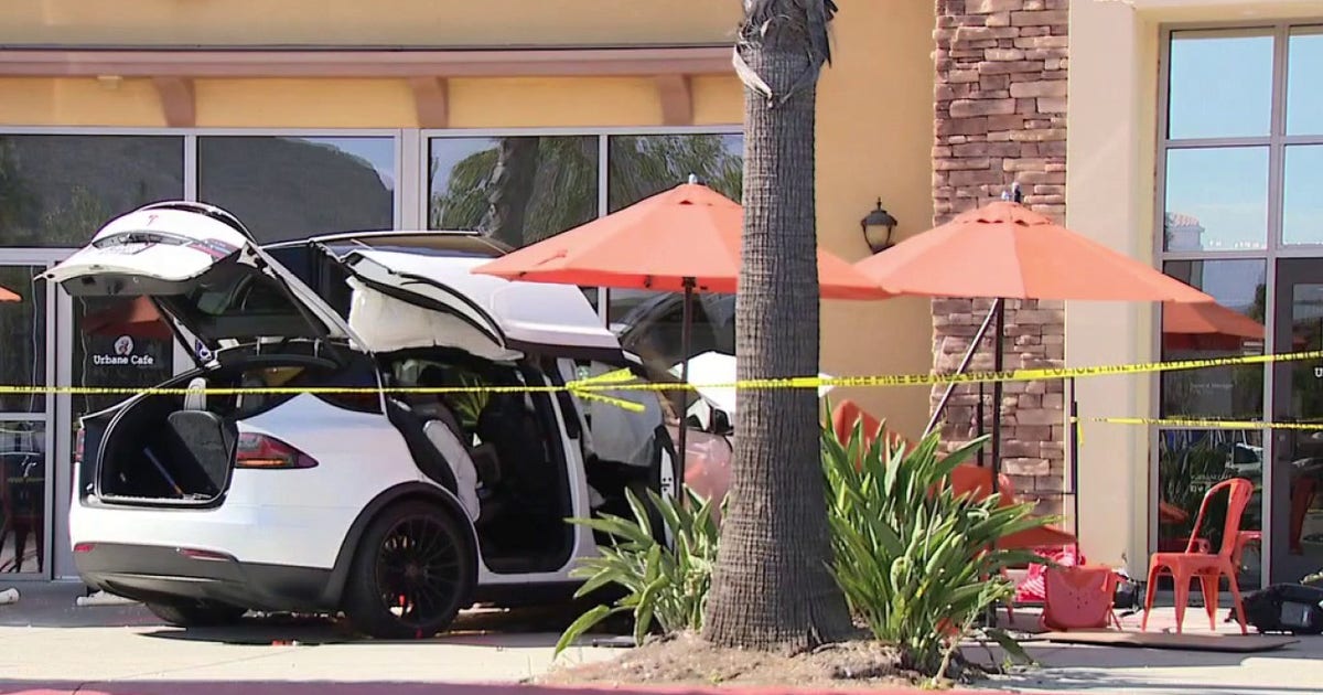 1 dead after Tesla slams into outdoor dining area