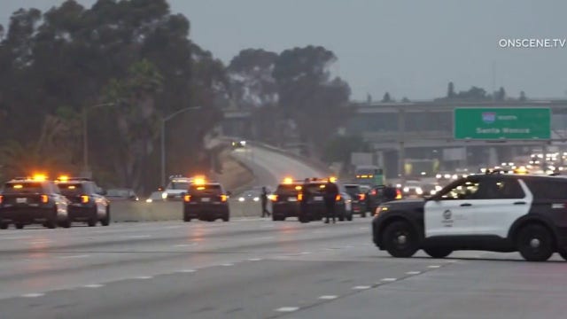 405 Freeway reopens near LAX after LAPD fatally shoots armed robbery suspect