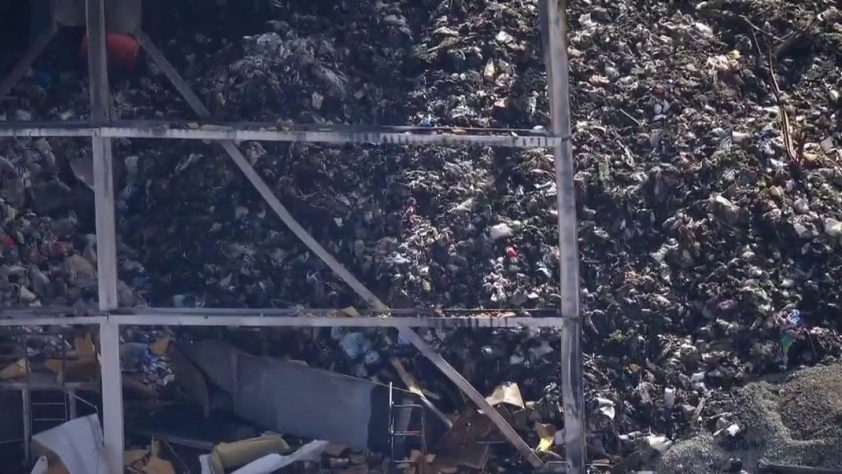 Air regulators hit Lineage with 6 violations, threaten court action over rotting food stench