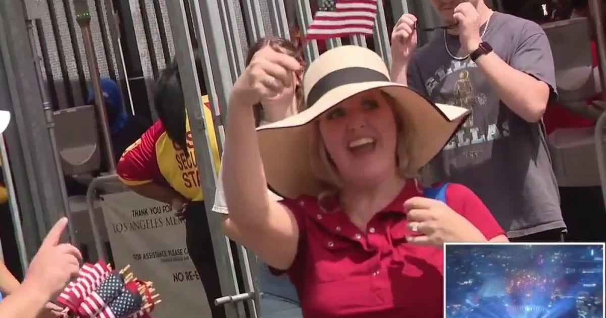 Thousands celebrate USA's 250th birthday at LA Memorial Coliseum's 'America's Block Party'