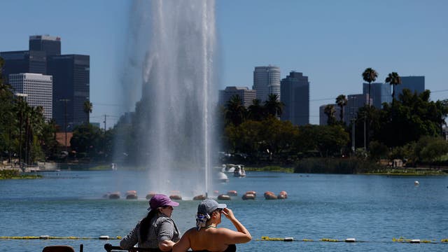 Southern California weather: Extreme heat, high surf to dominate over the weekend