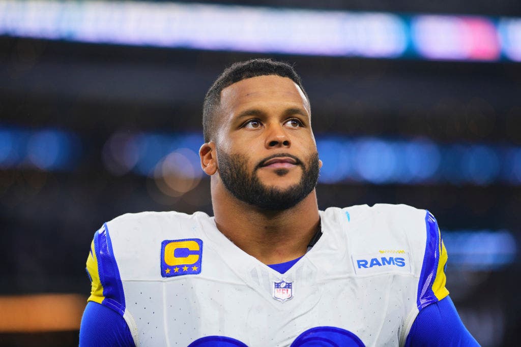 Aaron Donald coming out to retirement to rejoin LA Rams