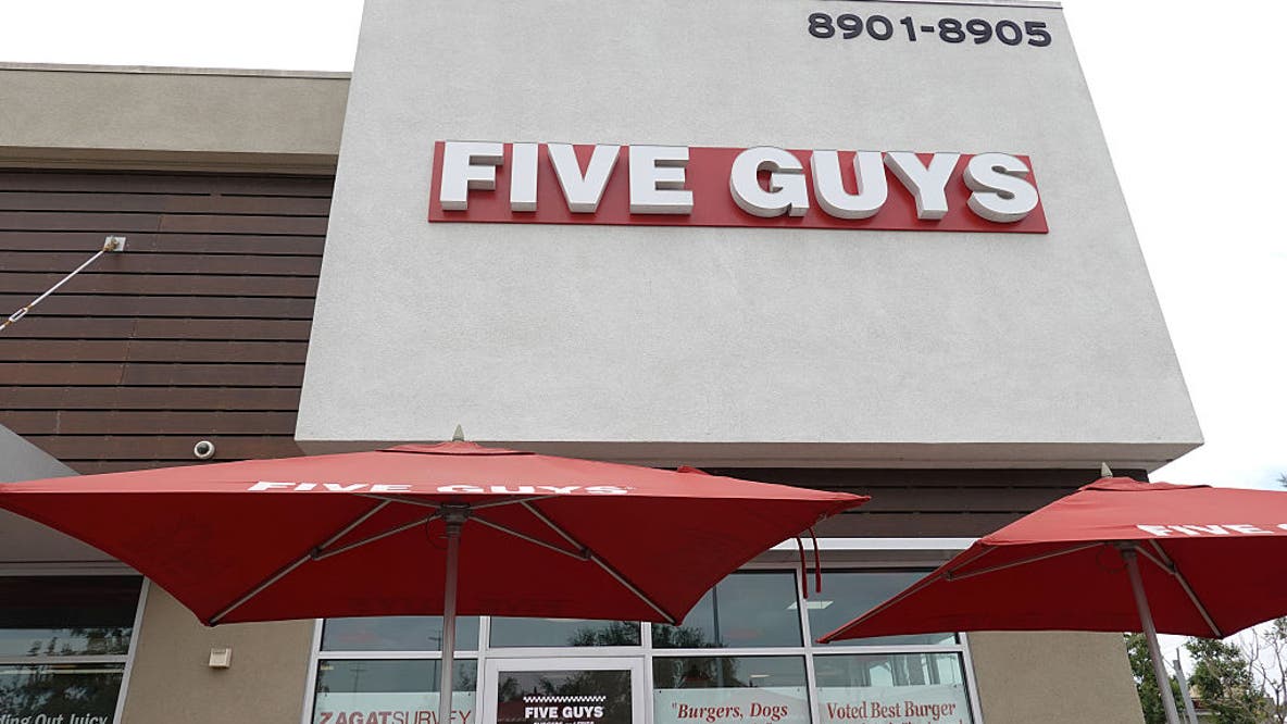 Shooting at Oxnard Five Guys critically injures 19-year-old