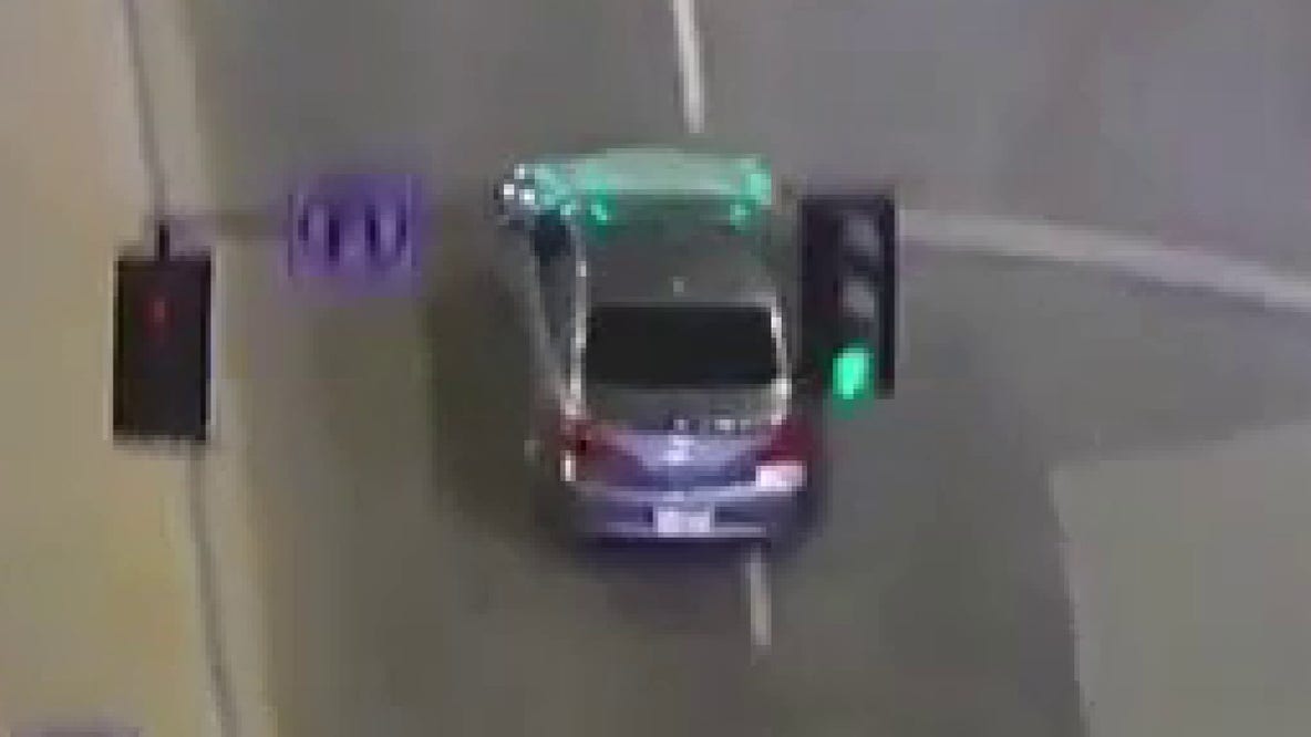 LIVE: Police chase underway involving possibly armed suspect in Los Angeles