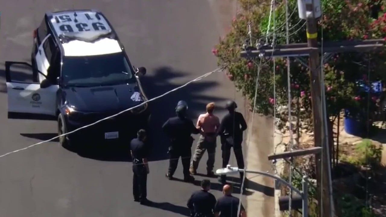 Man arrested after allegedly making threats on North Hollywood film set: LAPD