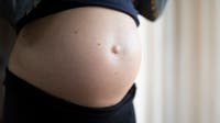 California couple's surrogate gives birth in Texas after refusing abortion for baby's heart defect