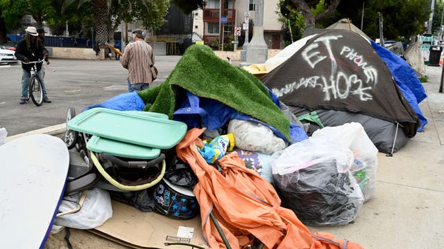 Venice residents, businesses turning to private company to clear homeless encampments
