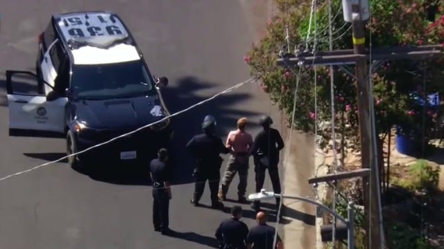Man arrested after allegedly making threats on North Hollywood film set: LAPD