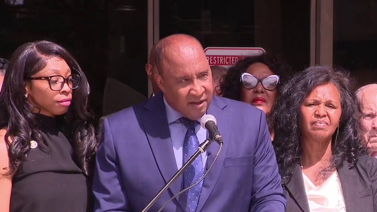 Inglewood Mayor James Butts denies allegations involving high school student, calls it 'smear campaign'