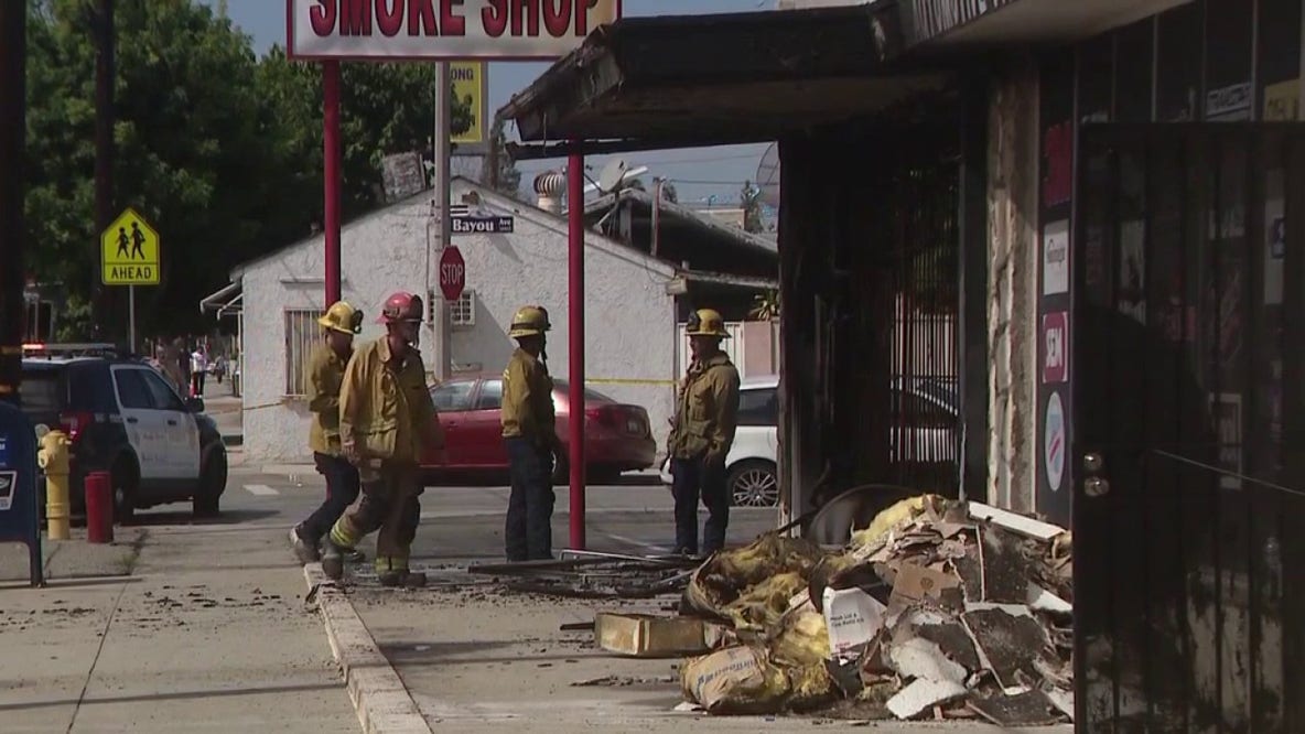 Bellflower smoke shop catches fire after shooting; Suspects on the run
