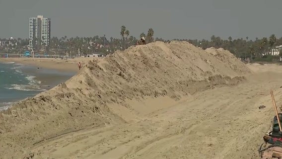 Long Beach declares emergency as Hurricane Polo swell looms