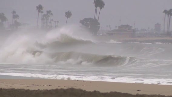 Long Beach crews battle high tides and dangerous surf from Hurricane Marie remnants