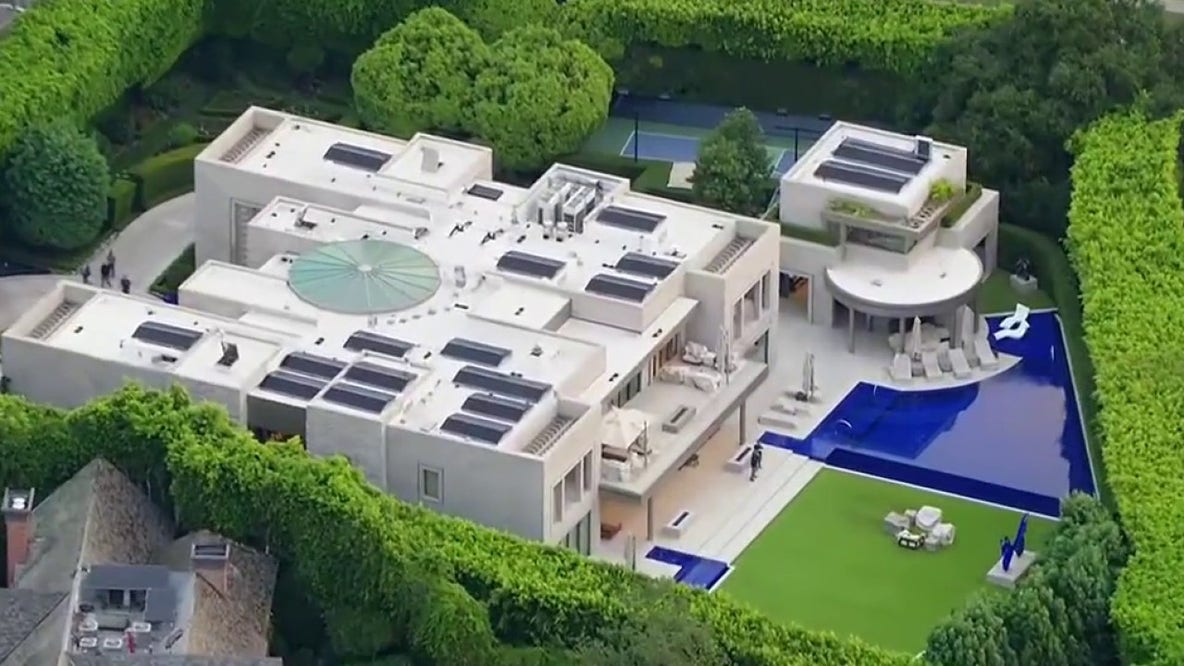 FBI raids Beverly Hills home tied to Stephen Cloobeck in Eric Swalwell probe