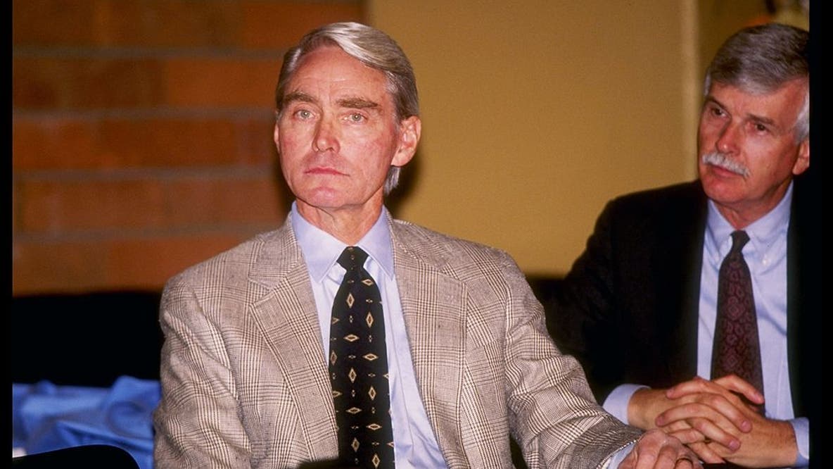 Fred Claire, World Series-winning Dodgers general manager, dies at 91