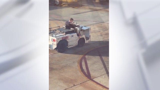 Delta passenger charged after stealing airport tug at John Wayne Airport
