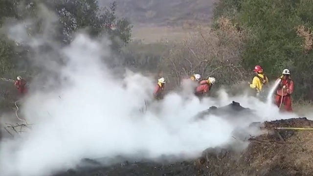 Bike Fire breaks out in Santa Clarita; Evacuations downgraded