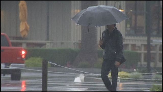 Bay Area weather timeline: Rainy holiday projected through Christmas week