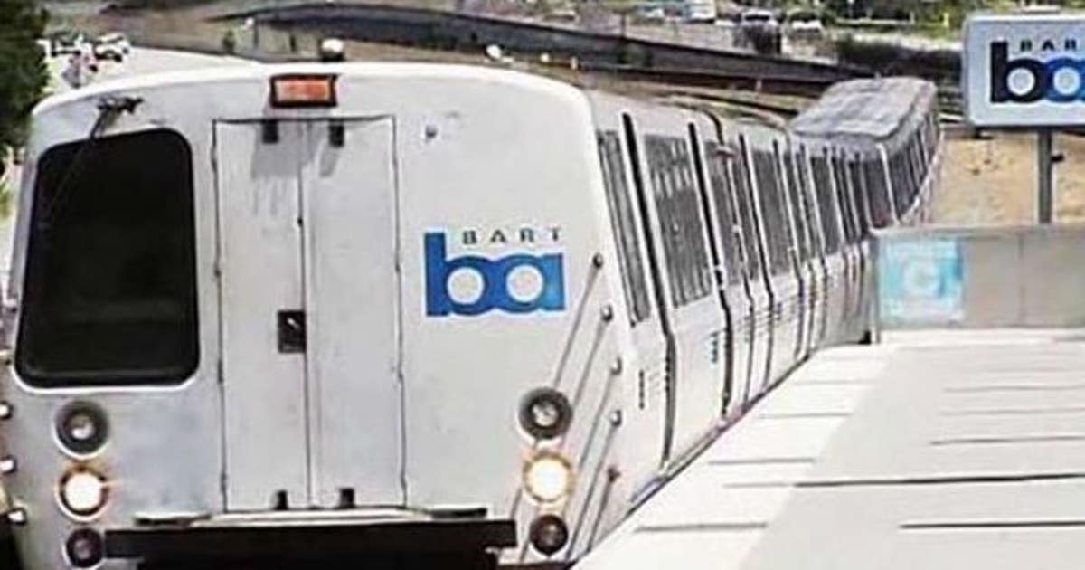 Person struck by BART train at MacArthur Station | KTVU FOX 2