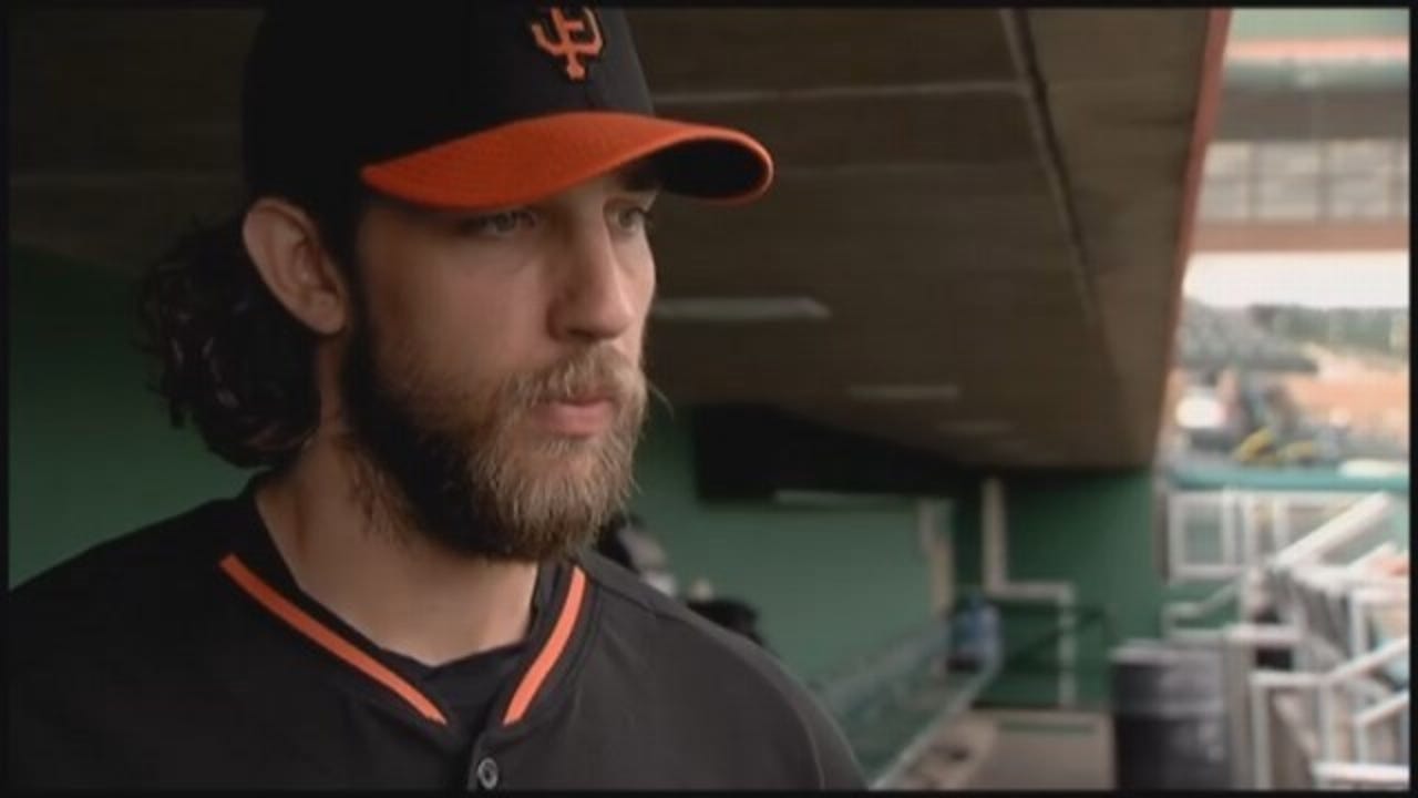 World Series MVP Bumgarner opens for the Giants