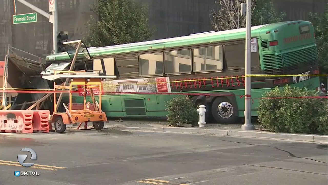 Bus crash in San Francisco injures five
