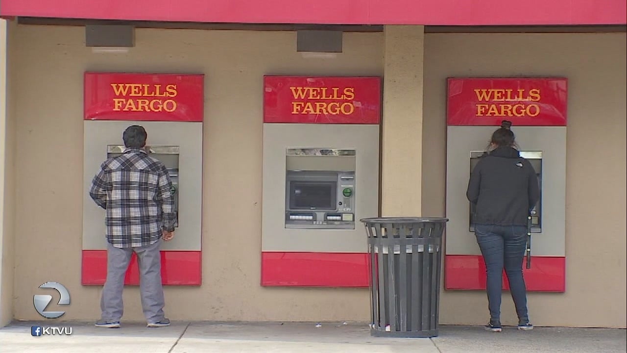 wells fargo bank online app - Other software companies realized that there was potential to become the platform of choice for customers to do their banking