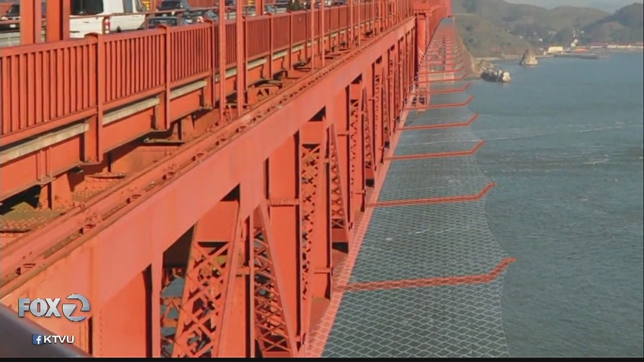 Work begins on Golden Gate Bridge suicide prevention net