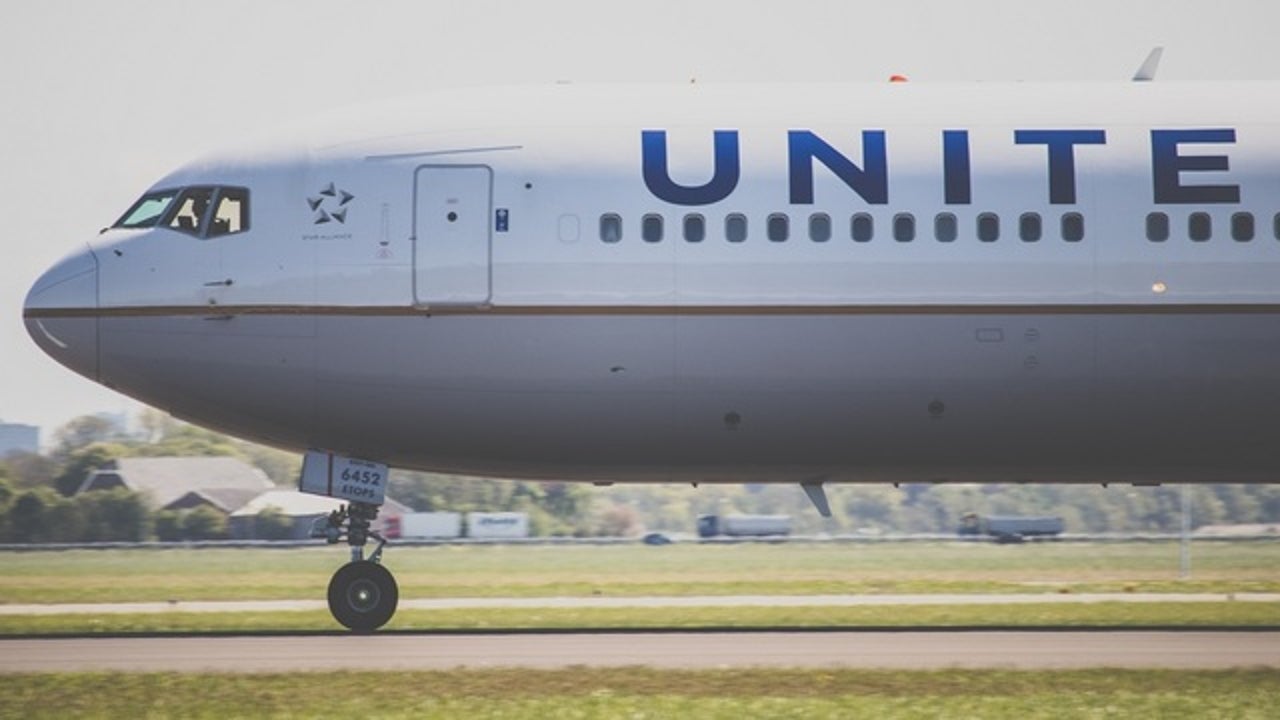 united becomes first airline to offer non-binary gender options