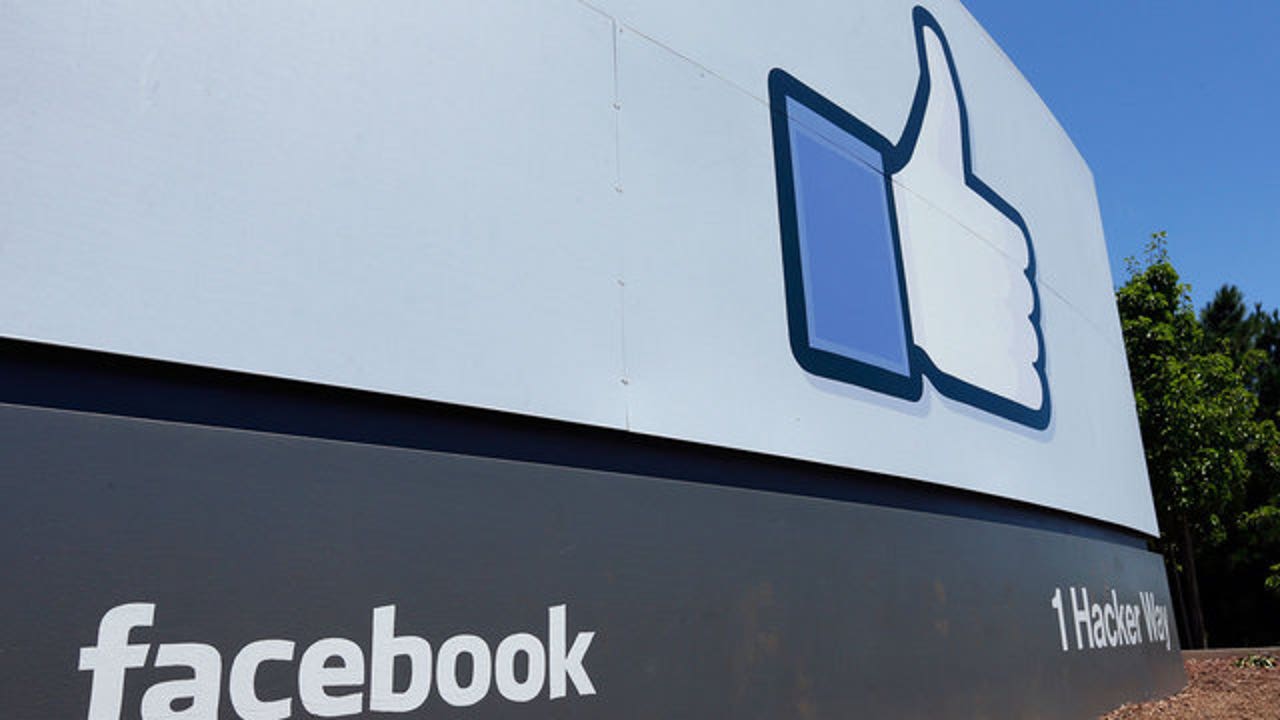 facebook warns staff to decelerate vaccine