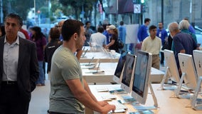 Apple closes stores in 4 states, again, as infections rise