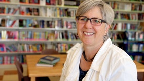 Oakland Unified school board saves job of district librarian, yet 30% of libraries closed