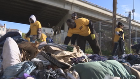 Homeless help clean up streets in exchange for path to housing