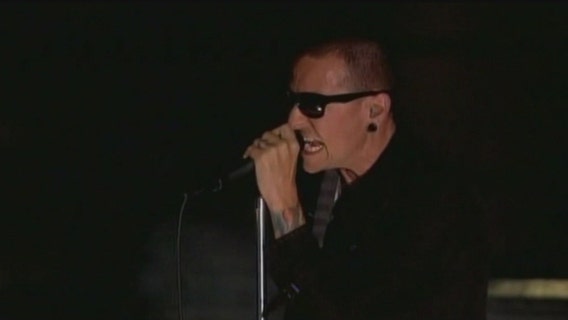 Music world mourns Phoenix native, Linkin Park frontman Chester Bennington