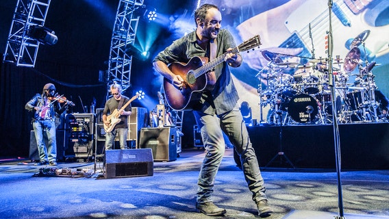 Photos: Dave Matthews Band stretches out at Shoreline