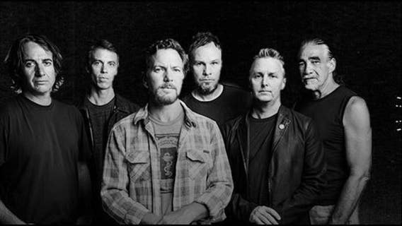 Pearl Jam cancels Raleigh concert over HB2