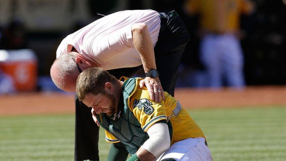 Vogt injured in Athletics 3-2 loss to the Mariners
