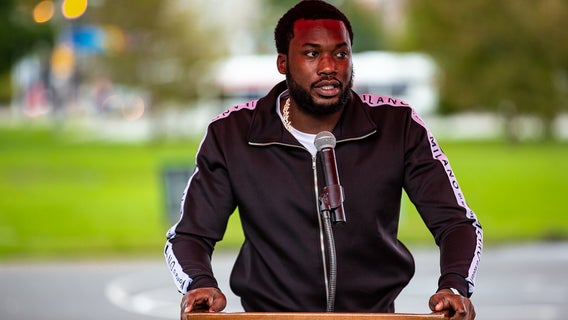 Philadelphia City Council honors rapper Meek Mill, designates "Meek Mill Weekend"