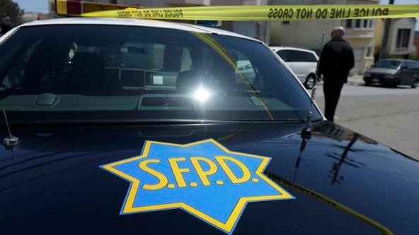 Employee stabbed by suspect at San Francisco retail store, no arrests