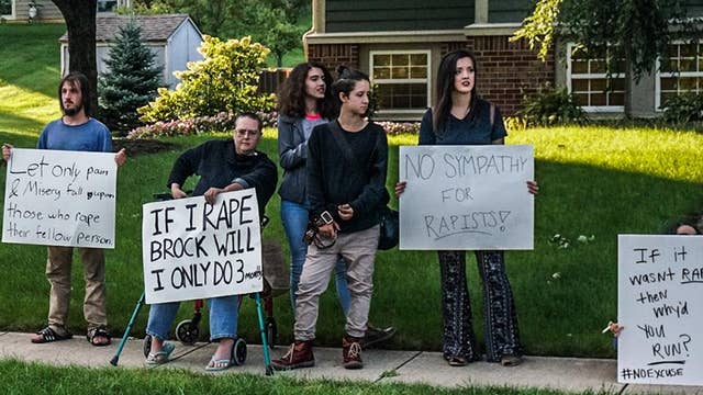 Protestors gather outside Turner home in Ohio