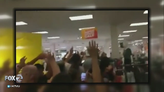 22 dead in El Paso shopping-complex shooting