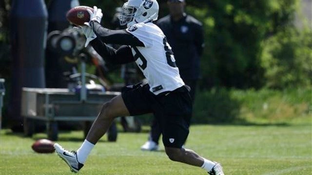 Raiders sign 1st round pick Amari Cooper