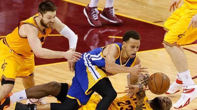 Cavs hold off Warriors to take Game 3 96-91, lead series 2-1