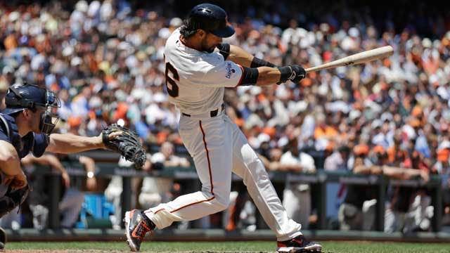Giants snap 9-game home skid with 6-2 win over Mariners