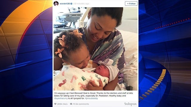 Riley Curry enjoys role of big sister