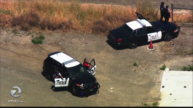 2 Fremont police officers shot during traffic stop; manhunt underway