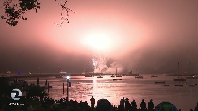 4th of July fireworks filtered through foggy skies in San Francisco