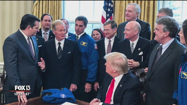 Bill boosts NASA funding, makes Mars a priority