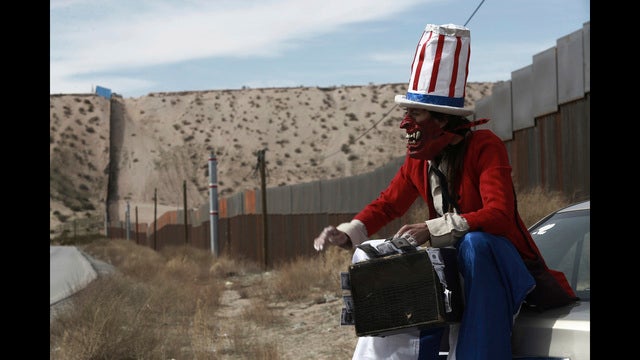 White House calls for domestic cuts to pay for border wall