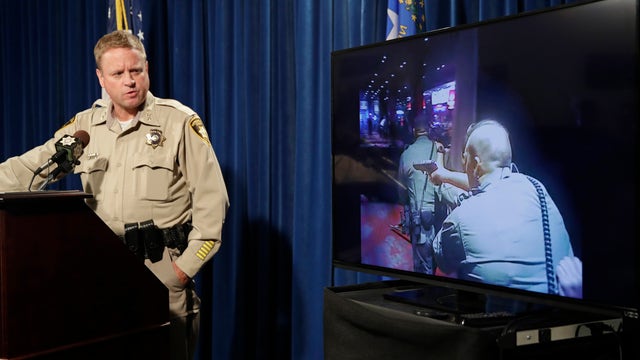 Las Vegas police officer in Seahawk Michael Bennett's case didn't turn on body camera: undersheriff