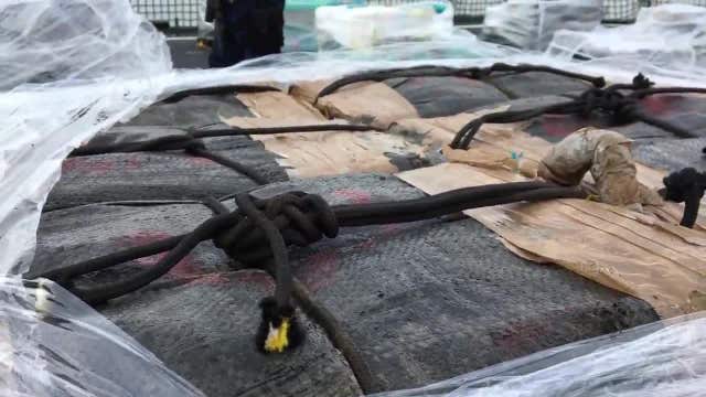Alameda based Coast Guard crew seizes 14,300 pounds of cocaine