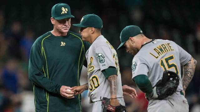 Jackson's 2-run single gives Mariners 6-5 win over A's